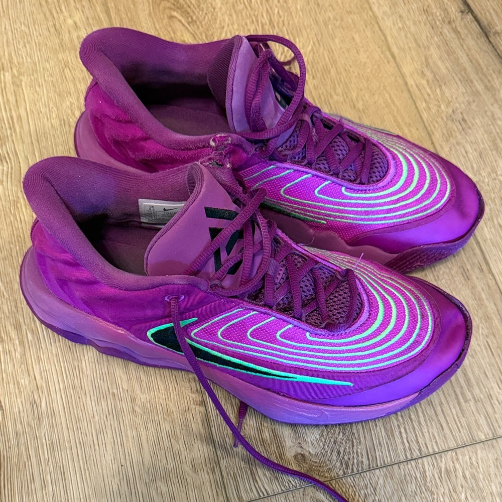 Nike Giannis Immortality basketball shoes
